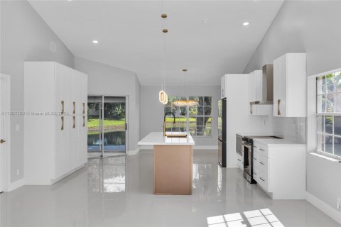 Villa ou maison à vendre à Delray Beach, Floride: 2 chambres, 140.84 m2 № 1954331 - photo 19