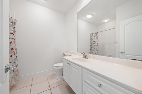 Townhouse in Palm Beach Gardens, Florida 3 bedrooms, 145.86 sq.m. № 2187145 - photo 20