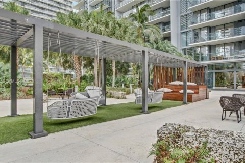 Condominio en venta en Miami, Florida, 1 dormitorio, 82.03 m2 № 1986541 - foto 18