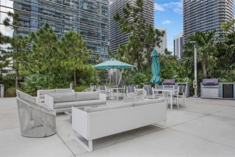 Condominio en venta en Miami, Florida, 1 dormitorio, 82.03 m2 № 1986541 - foto 19