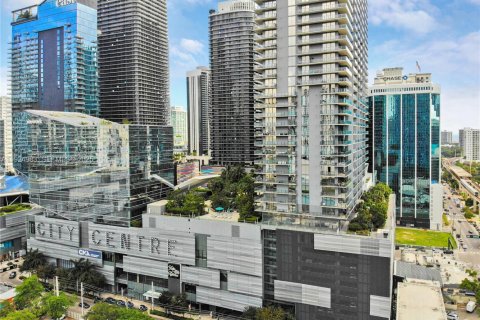 Condominio en venta en Miami, Florida, 1 dormitorio, 82.03 m2 № 1986541 - foto 20