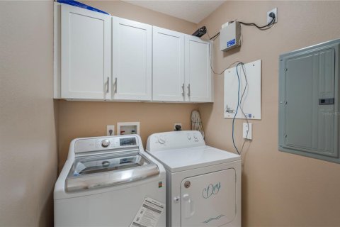 Condo in Kissimmee, Florida, 4 bedrooms  № 1722237 - photo 27