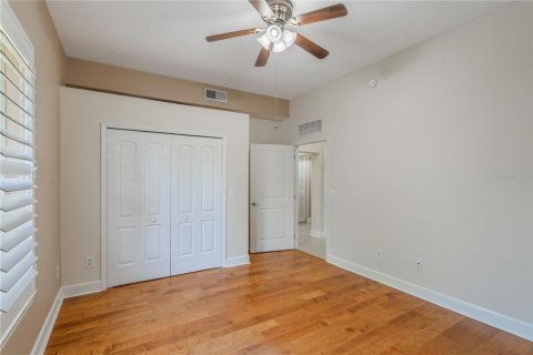 Condo in Kissimmee, Florida, 4 bedrooms  № 1722237 - photo 16