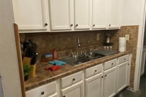 House in Ocala, Florida 2 bedrooms, 103.96 sq.m. № 1718490 - photo 17