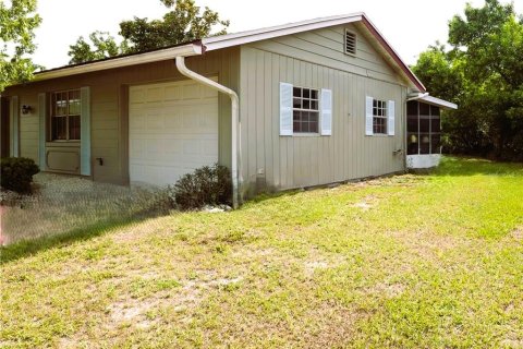 House in Ocala, Florida 2 bedrooms, 103.96 sq.m. № 1718490 - photo 9
