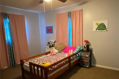 House in Ocala, Florida 2 bedrooms, 103.96 sq.m. № 1718490 - photo 2