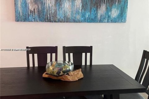 Condo in Sunny Isles Beach, Florida, 1 bedroom  № 1958426 - photo 7