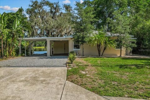 House in Casselberry, Florida 3 bedrooms, 120.03 sq.m. № 1736944 - photo 1