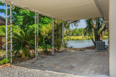 House in Casselberry, Florida 3 bedrooms, 120.03 sq.m. № 1736944 - photo 5