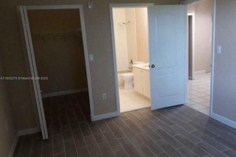 Condominio en venta en Homestead, Florida, 2 dormitorios, 86.4 m2 № 1740026 - foto 13