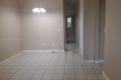 Condominio en venta en Homestead, Florida, 2 dormitorios, 86.4 m2 № 1740026 - foto 5
