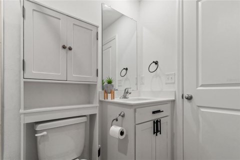 Casa en venta en Weeki Wachee, Florida, 3 dormitorios, 117.99 m2 № 1877197 - foto 19
