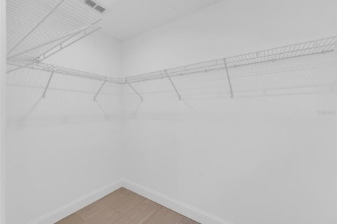 Villa ou maison à louer à Deltona, Floride: 3 chambres, 141.3 m2 № 1813260 - photo 11