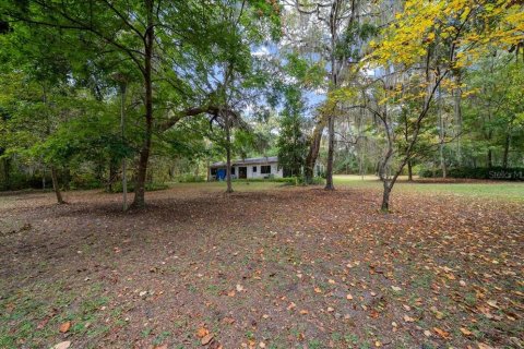 House in Keystone Heights, Florida 3 bedrooms, 147.9 sq.m. № 2143135 - photo 5