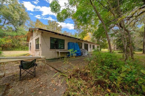 House in Keystone Heights, Florida 3 bedrooms, 147.9 sq.m. № 2143135 - photo 25