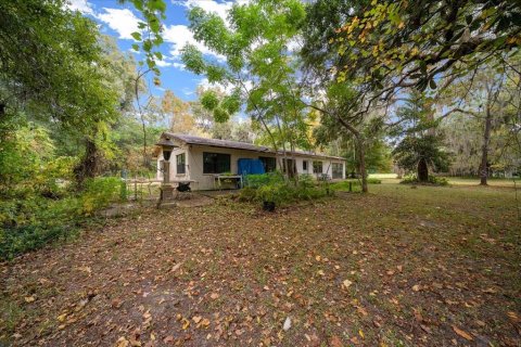 House in Keystone Heights, Florida 3 bedrooms, 147.9 sq.m. № 2143135 - photo 24