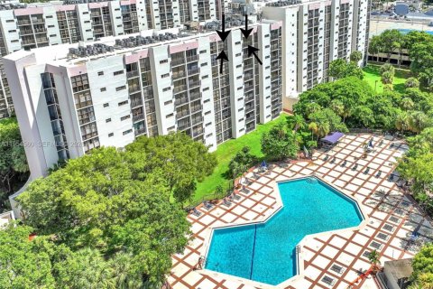 Кондоминиум с 1 спальней в Санни-Айлс-Бич, Флорида № 2011042