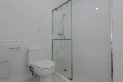 Copropriété à louer à Miami Beach, Floride: 1 chambre, 83.61 m2 № 1611764 - photo 13