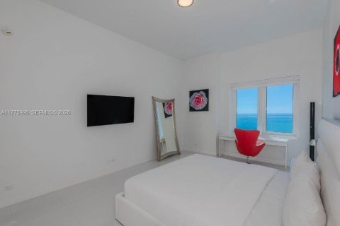 Condominio en alquiler en Miami Beach, Florida, 1 dormitorio, 83.61 m2 № 1611764 - foto 29