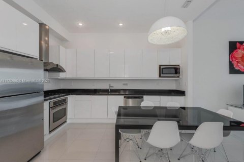 Copropriété à louer à Miami Beach, Floride: 1 chambre, 83.61 m2 № 1611764 - photo 16