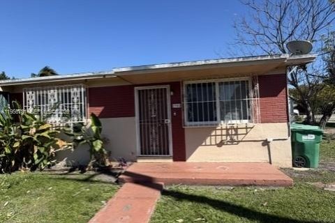 Apartamento en alquiler en Miami, Florida, 2 dormitorios, 207.54 m2 № 2011177 - foto 11