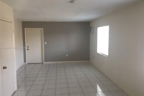Appartement à louer à Miami Beach, Floride: 41.81 m2 № 1983084 - photo 5