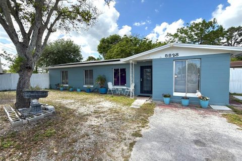 Villa ou maison à vendre à Orlando, Floride: 3 chambres, 116.59 m2 № 2206238 - photo 7