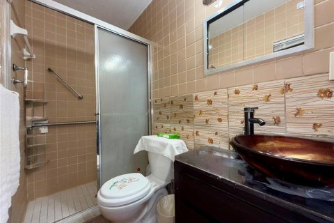Villa ou maison à vendre à Orlando, Floride: 3 chambres, 116.59 m2 № 2206238 - photo 30