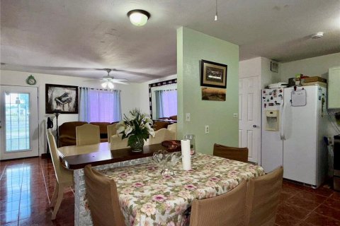 Villa ou maison à vendre à Orlando, Floride: 3 chambres, 116.59 m2 № 2206238 - photo 14