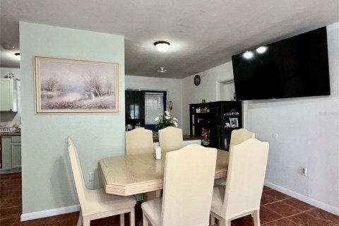 Villa ou maison à vendre à Orlando, Floride: 3 chambres, 116.59 m2 № 2206238 - photo 11