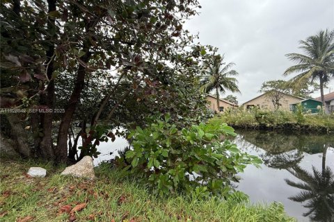 Terrain à vendre à Fort Lauderdale, Floride № 1988188 - photo 5