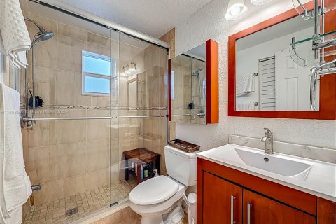 Condominio en alquiler en Hollywood, Florida, 1 dormitorio, 68.56 m2 № 1886653 - foto 16