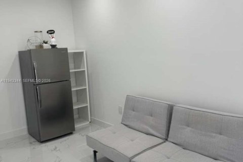 Immobilier commercial à louer à Miami, Floride: 1 chambre, 141.58 m2 № 1999602 - photo 20