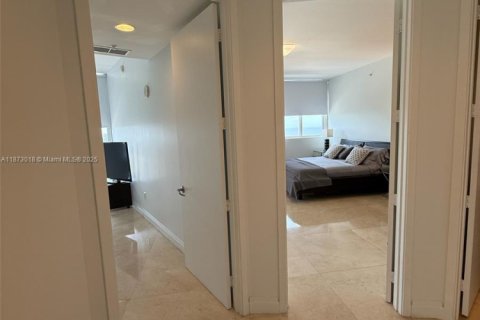Copropriété à louer à Sunny Isles Beach, Floride: 2 chambres, 153.2 m2 № 1924072 - photo 15