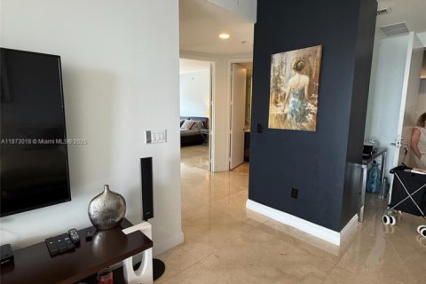 Copropriété à louer à Sunny Isles Beach, Floride: 2 chambres, 153.2 m2 № 1924072 - photo 3