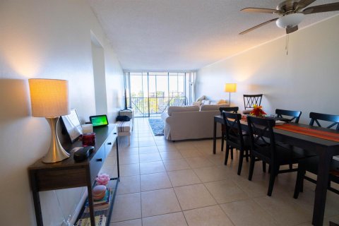 Condominio en venta en Boca Raton, Florida, 2 dormitorios, 104.98 m2 № 2429808 - foto 12