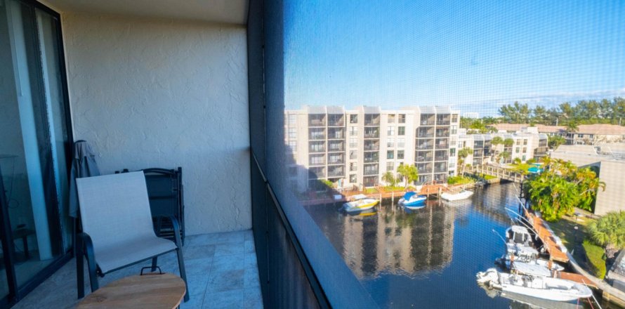 Condominio en Boca Raton, Florida, 2 dormitorios  № 2429808