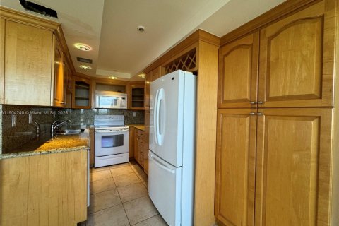 Condominio en venta en Miami Beach, Florida, 2 dormitorios, 93.37 m2 № 1956605 - foto 25