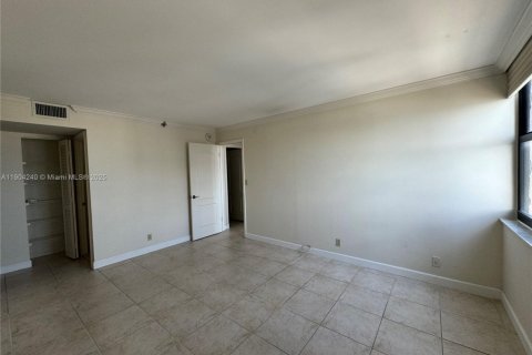 Condominio en venta en Miami Beach, Florida, 2 dormitorios, 93.37 m2 № 1956605 - foto 26