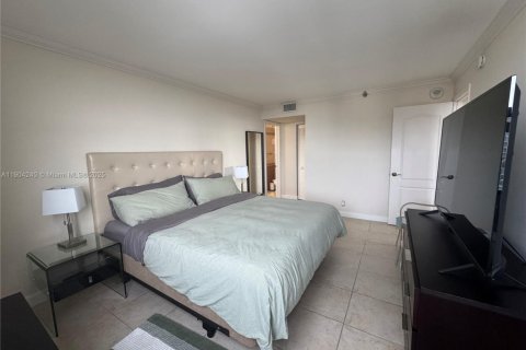 Condominio en venta en Miami Beach, Florida, 2 dormitorios, 93.37 m2 № 1956605 - foto 28