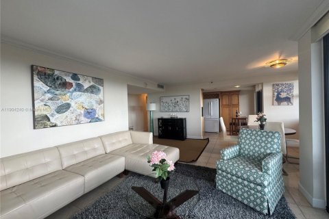 Condominio en venta en Miami Beach, Florida, 2 dormitorios, 93.37 m2 № 1956605 - foto 15