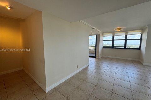 Condominio en venta en Miami Beach, Florida, 2 dormitorios, 93.37 m2 № 1956605 - foto 5
