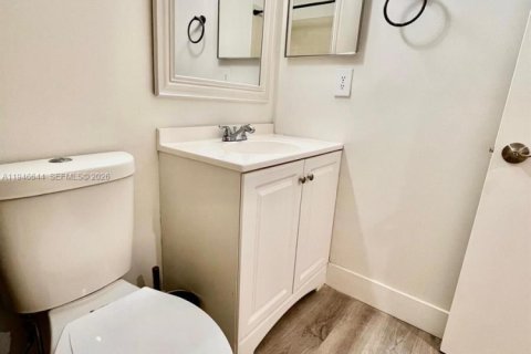 Снять в аренду виллу или дом в Мирамар, Флорида 3 спальни, 124.86м2, № 2004603 - фото 16