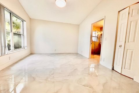 Снять в аренду виллу или дом в Мирамар, Флорида 3 спальни, 124.86м2, № 2004603 - фото 23