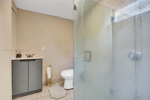 Villa ou maison à vendre à North Miami Beach, Floride: 3 chambres, 106.84 m2 № 2048365 - photo 27