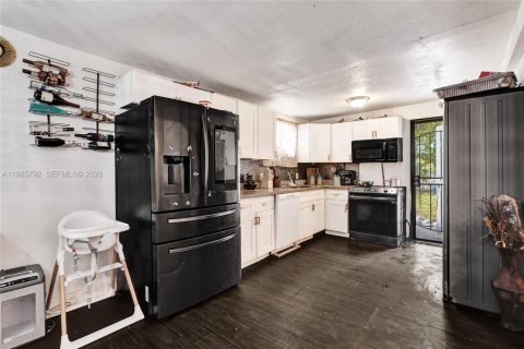 Villa ou maison à vendre à North Miami Beach, Floride: 3 chambres, 106.84 m2 № 2048365 - photo 17