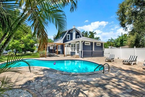 Casa en venta en Gulfport, Florida, 5 dormitorios, 288.93 m2 № 1901003 - foto 28