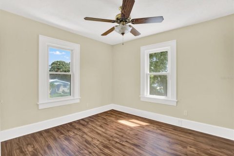 Casa en venta en Gulfport, Florida, 5 dormitorios, 288.93 m2 № 1901003 - foto 20