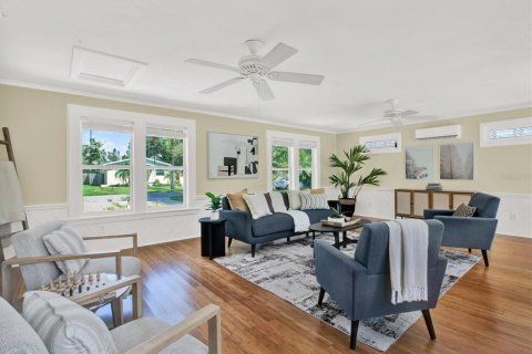 Casa en venta en Gulfport, Florida, 5 dormitorios, 288.93 m2 № 1901003 - foto 4