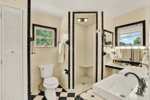 Casa en venta en Gulfport, Florida, 5 dormitorios, 288.93 m2 № 1901003 - foto 19